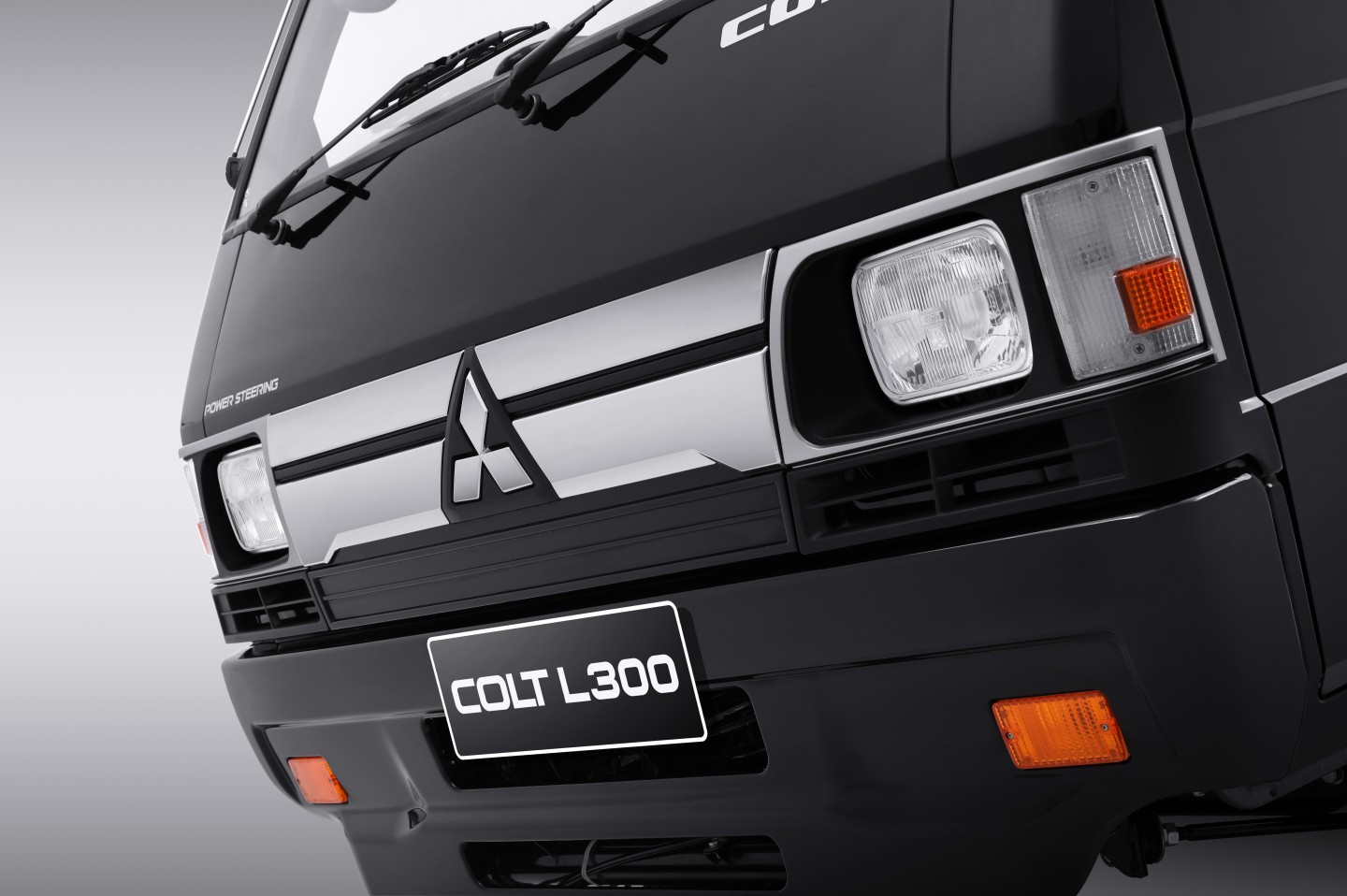 mitsubishi pickup