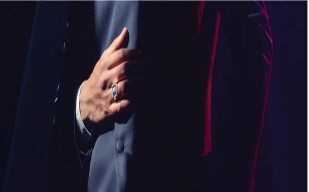 blue sapphire ring for men